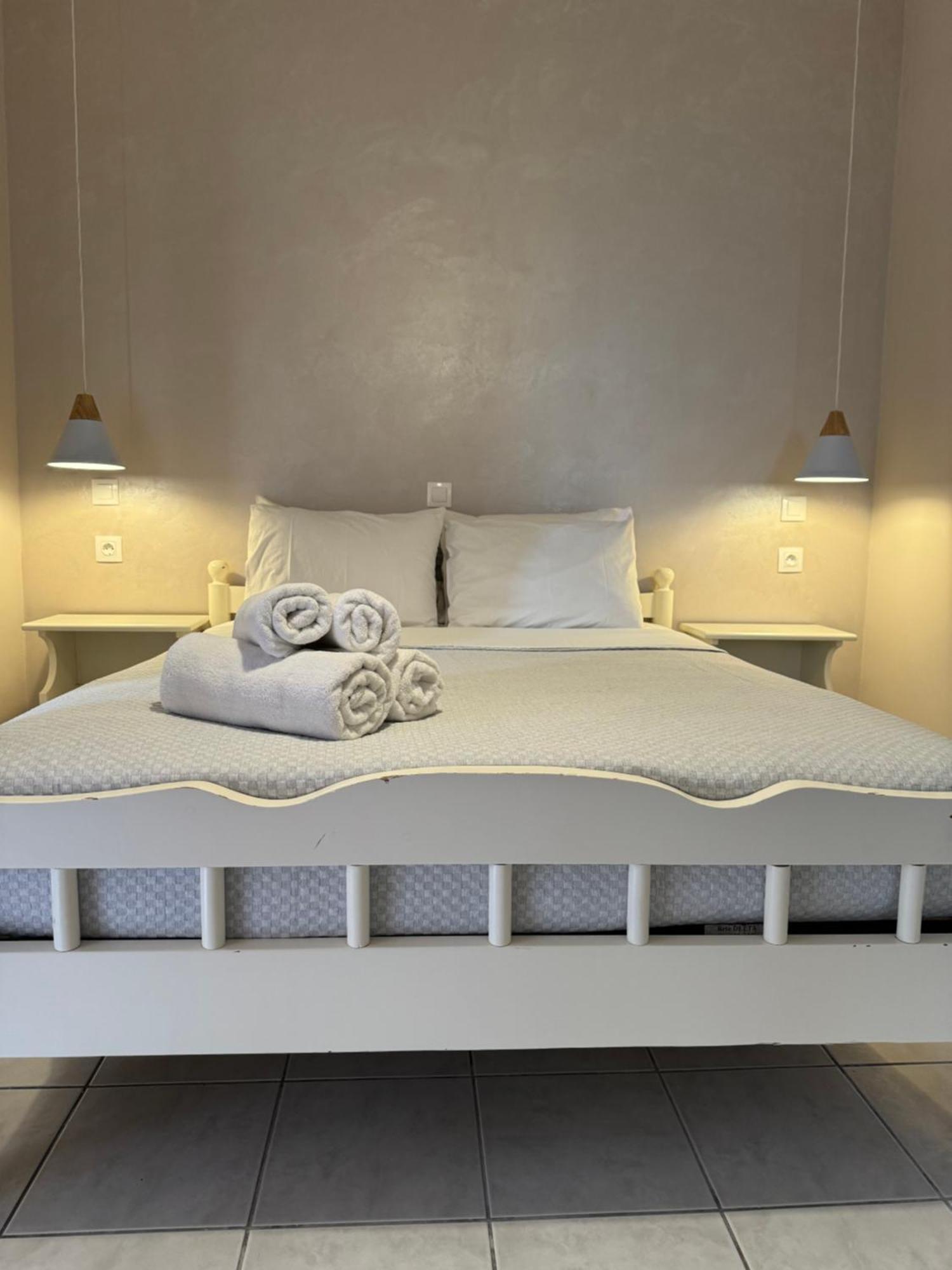 Aparthotel Elizabeth à Roda  Extérieur photo