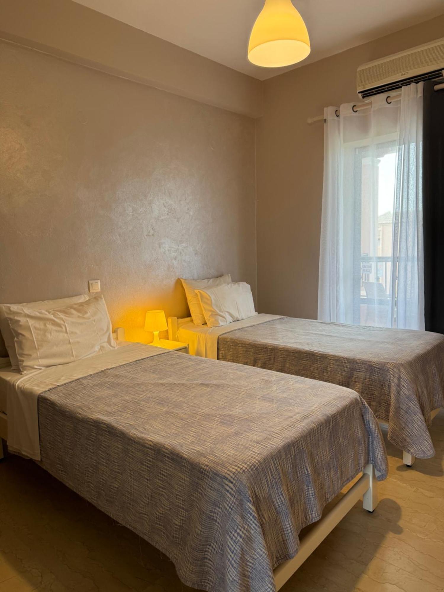 Aparthotel Elizabeth à Roda  Extérieur photo