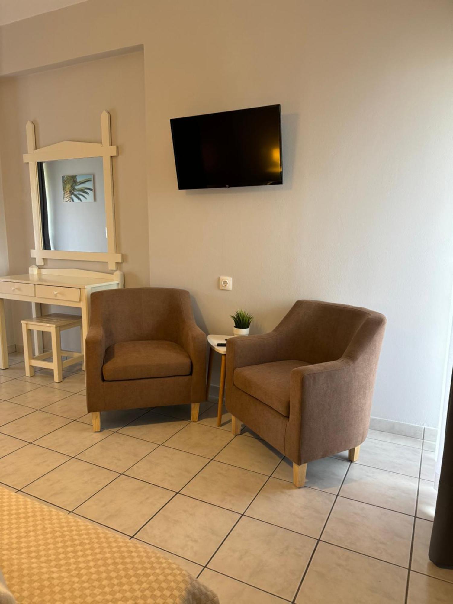 Aparthotel Elizabeth à Roda  Extérieur photo