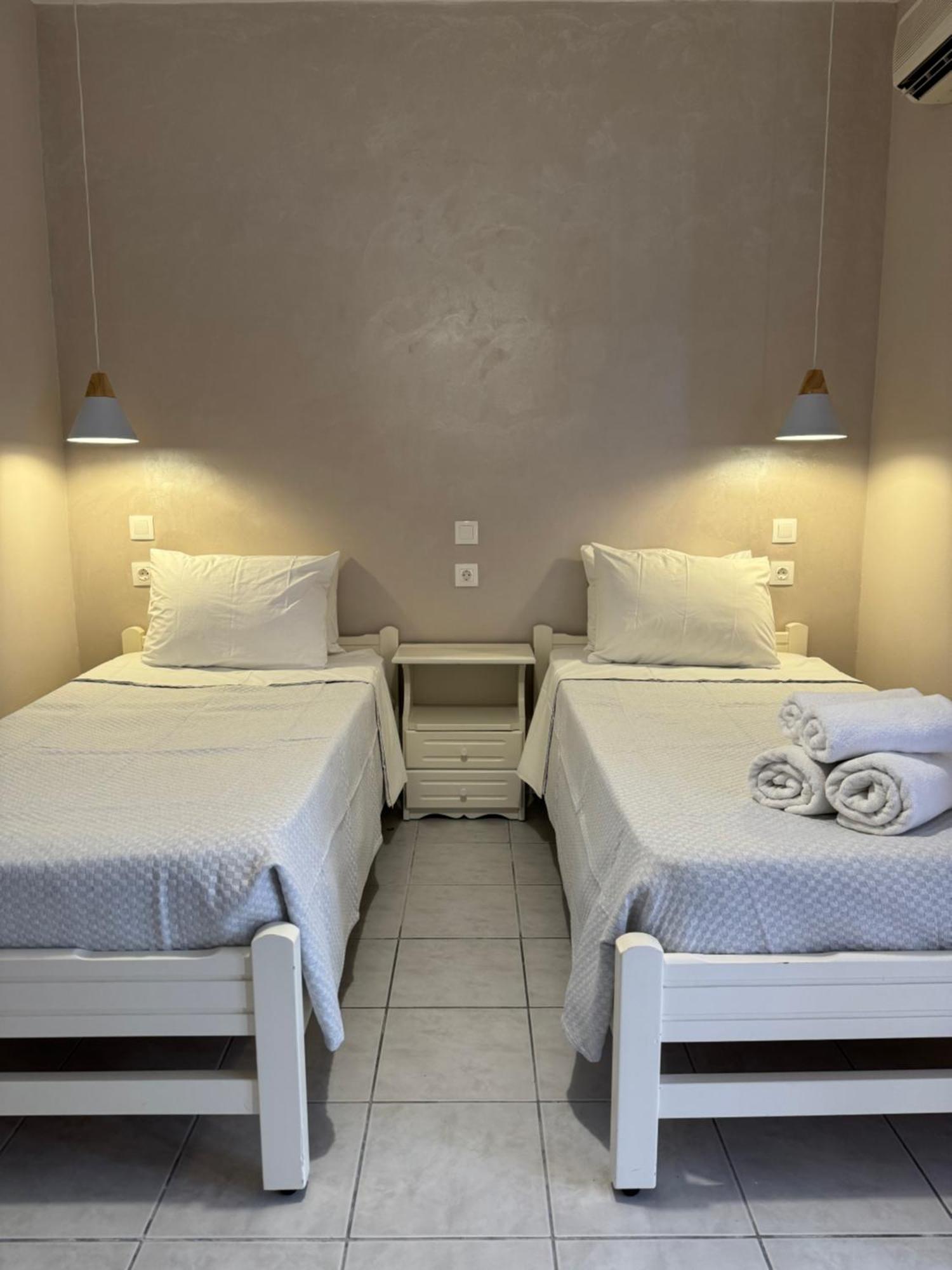 Aparthotel Elizabeth à Roda  Extérieur photo